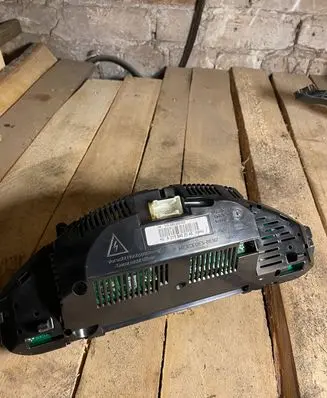 Mercedes-Benz E W211 Speedometer (instrument cluster) A2115402348 110080292