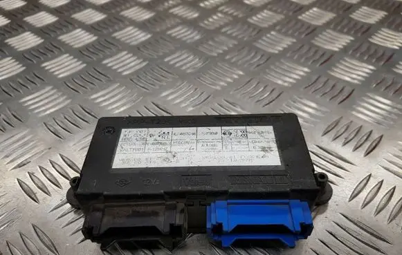 Renault Espace III Comfort/convenience module 73847257C