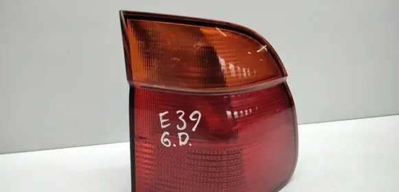 BMW 5 E39 Rear/tail lights 8361672