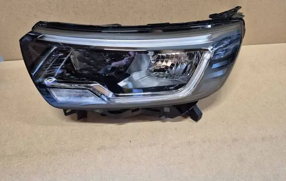 Renault Kangoo III Headlight/headlamp 260608411R