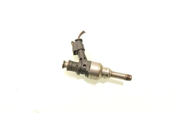 Audi A7 S7 4G Fuel injector 106E036K