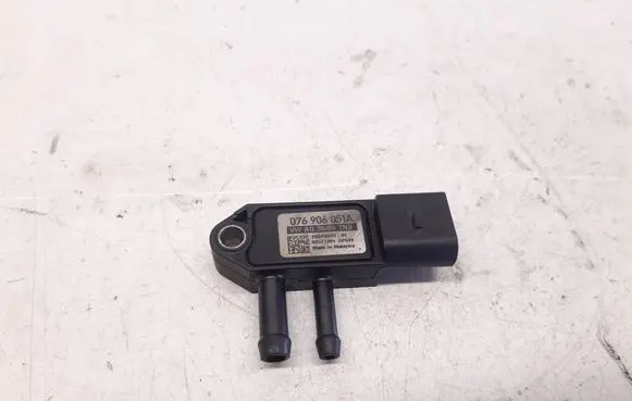Audi A6 S6 C6 4F Exhaust gas pressure sensor 086906051A