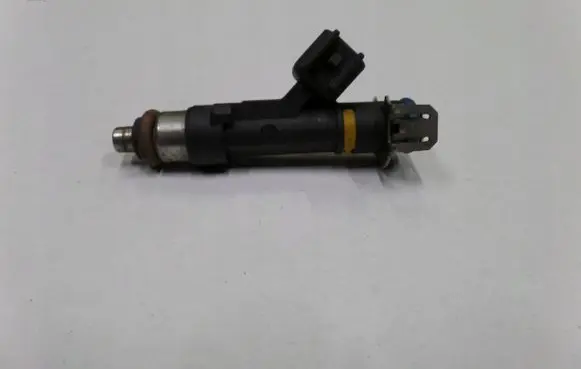 Mazda 6 Fuel injector 02801581032016V