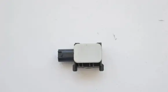 Mercedes-Benz R W251 Airbag deployment crash/impact sensor 0038202826