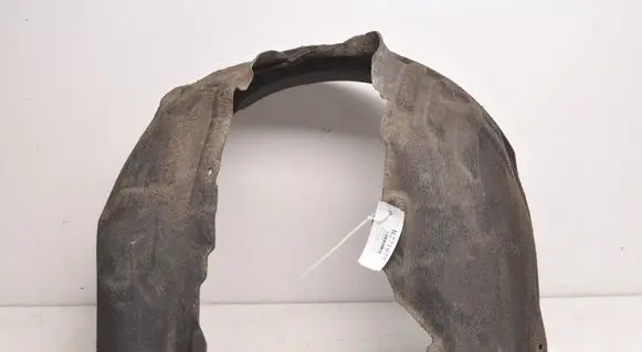 Volvo V40 Front arch 