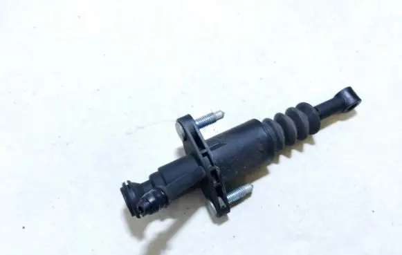 Mercedes-Benz E W210 Clutch master cylinder a2572900512