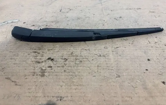 Hyundai Tucson TL Rear wiper blade