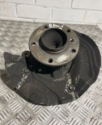 BMW 1 E81 E87 Front wheel hub 31216773210