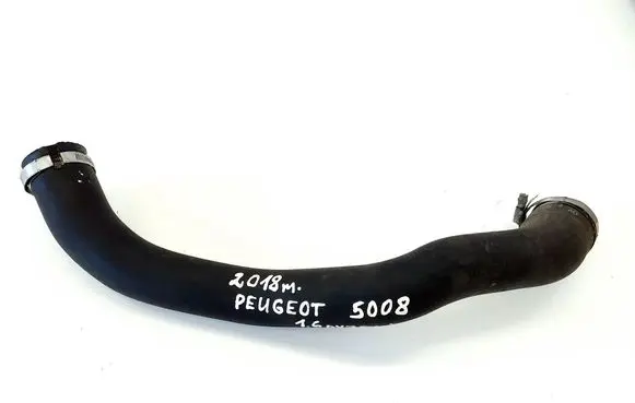 Peugeot 5008 II Intercooler hose/pipe 9820100680