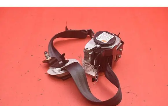 Hyundai Tucson JM Front seatbelt 89810-D7000