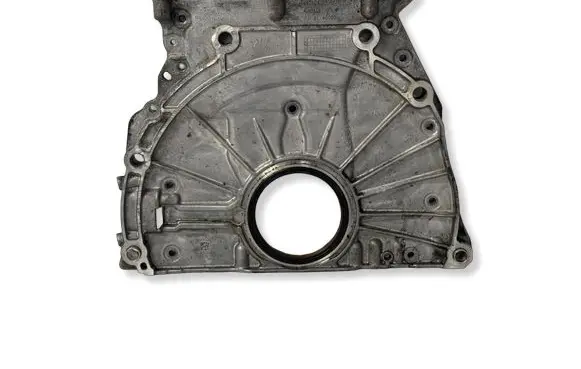 BMW X3 G01 Timing chain cover 8640047