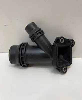 BMW 5 E60 E61 Engine coolant pipe/hose 11122247744