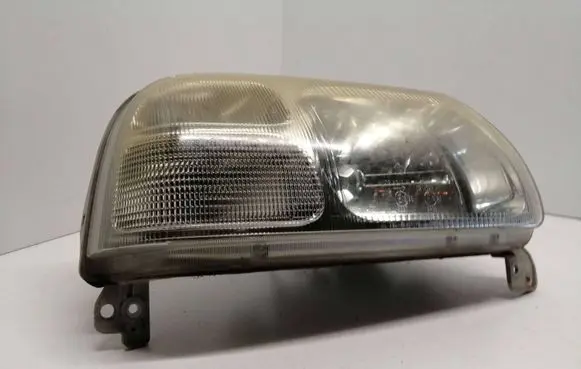 Suzuki Grand Vitara I Headlight/headlamp 10032078