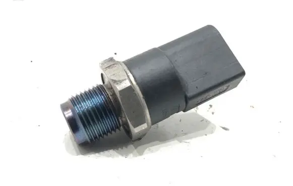 Audi A6 S6 C6 4F Fuel pressure sensor 059130758