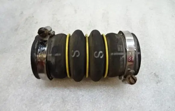 Citroen C3 Aircross Intercooler hose/pipe 9801280680