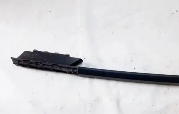 Peugeot 207 Roof bar rail