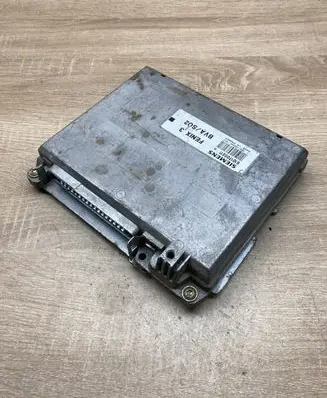 Renault Espace II Engine control unit/module ECU S101700211D BVAS02