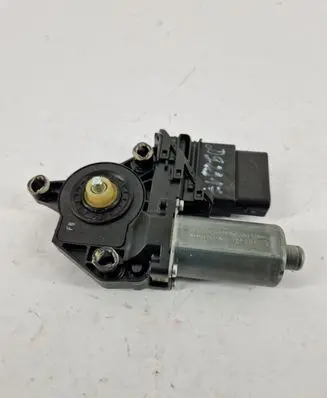 Volkswagen Golf Plus Rear door window regulator motor 5M0839402D