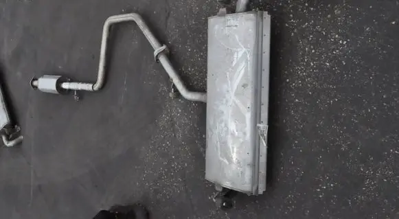 Muffler/silencer