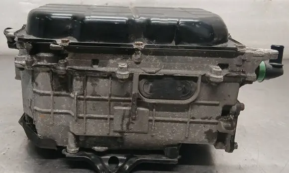 Toyota Prius+ (ZVW40) Voltage converter inverter G920028030