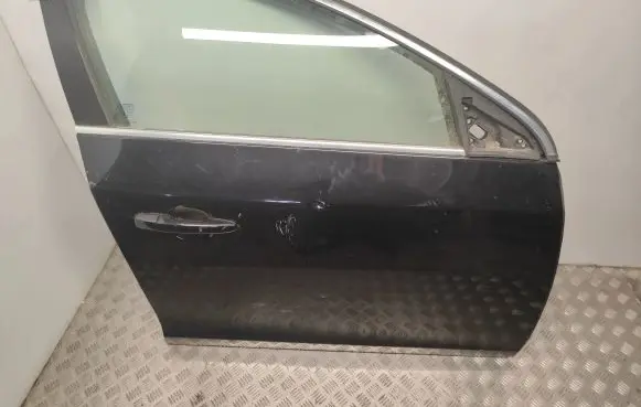 Volvo V60 Front door