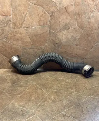 Intercooler hose/pipe