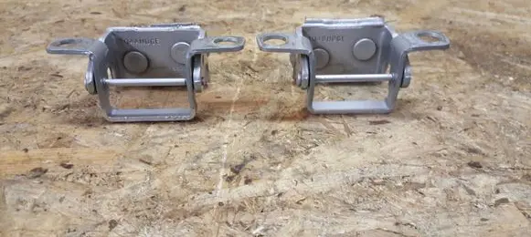Volvo V40 Tailgate/trunk/boot hinge 31335291