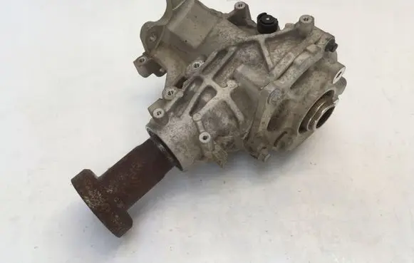 Volvo XC40 Gearbox transfer box case 31492988