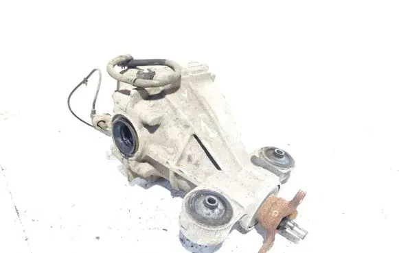 Infiniti Q50 Rear differential