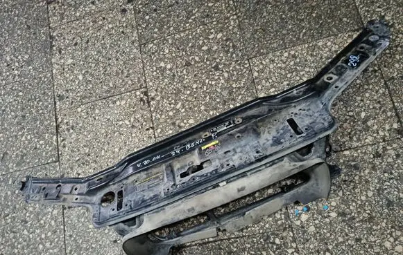 Volvo V70 Top upper radiator support slam panel 30748836