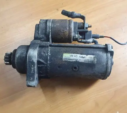Skoda Octavia Mk1 (1U) Starter motor 02M911023R D7RS150 679831