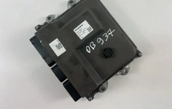 Volvo S90, V90 Engine control unit/module ECU 32313937