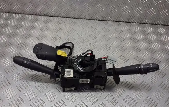 Renault Thalia II Headlight wiper switch 8200853898