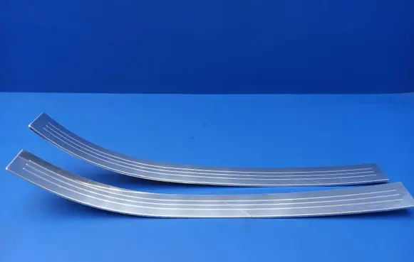 Mercedes-Benz S W221 Side skirt rear trim A2216800735 A2216800835