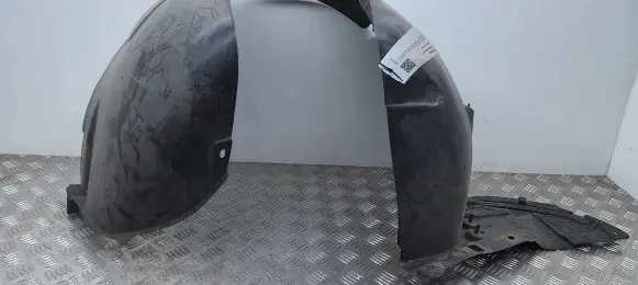 Citroen C3 Picasso Front wheel arch liner splash guards 9684572380