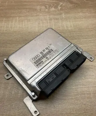 Audi A8 S8 D2 4D Engine control unit/module ECU 4D0907558H 0261206015