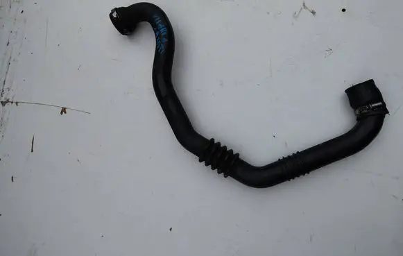 Opel Vivaro Air intake hose/pipe 