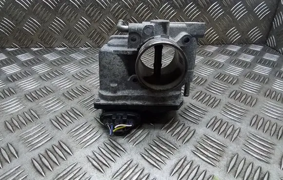 Mazda CX-7 Throttle valve R2AA136B0 K4238