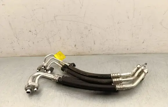 Tesla Model Y Air conditioning (A/C) pipe/hose 180739250B