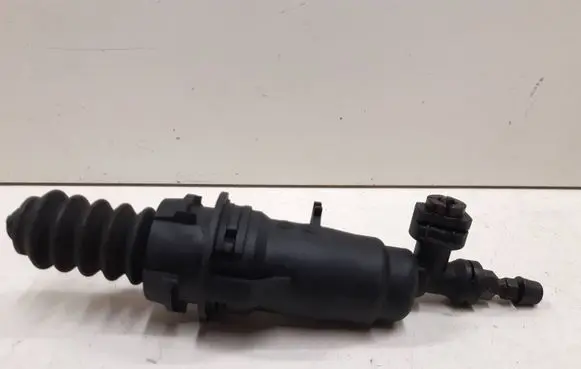 Peugeot 607 Clutch master cylinder
