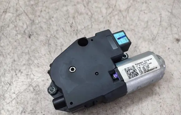 KIA Optima Sunroof motor/actuator 81671D4000
