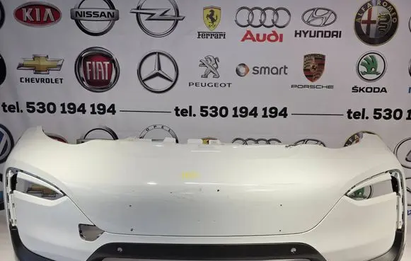 BMW i3 Front bumper 51117462280 5117462284