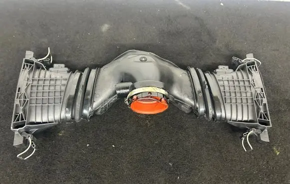 Mercedes-Benz GLE (W166 - C292) Mass air flow meter A6420902242 0707201 8061200005