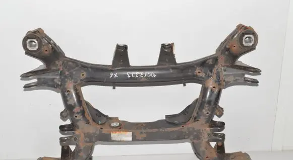 BMW X6 E71 Rear subframe 6780844 6863815 33316780844