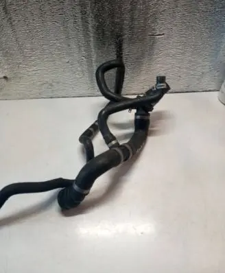 Volvo V60 Engine coolant pipe/hose 31368856