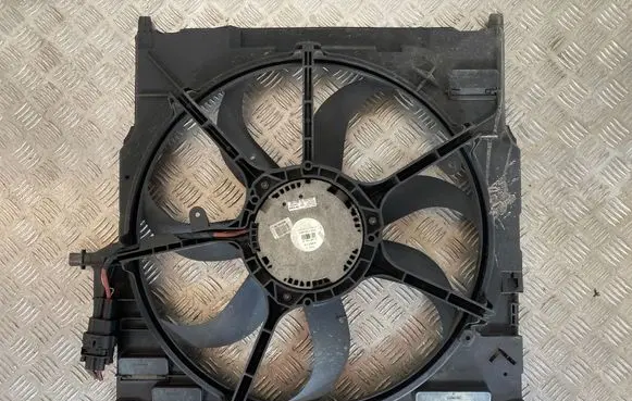 BMW X5 E70 Electric radiator cooling fan 7594608 75946089 A10914110