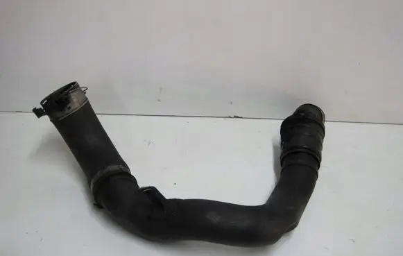 Jaguar XE Air intake duct part GX736N650A