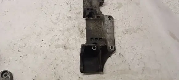 Audi A4 S4 B5 8D Generator/alternator bracket 045903143C