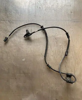 Hyundai ix35 ABS brake wheel speed sensor 956702S300