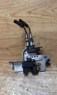Volvo V70 Turbo solenoid valve 31293427
